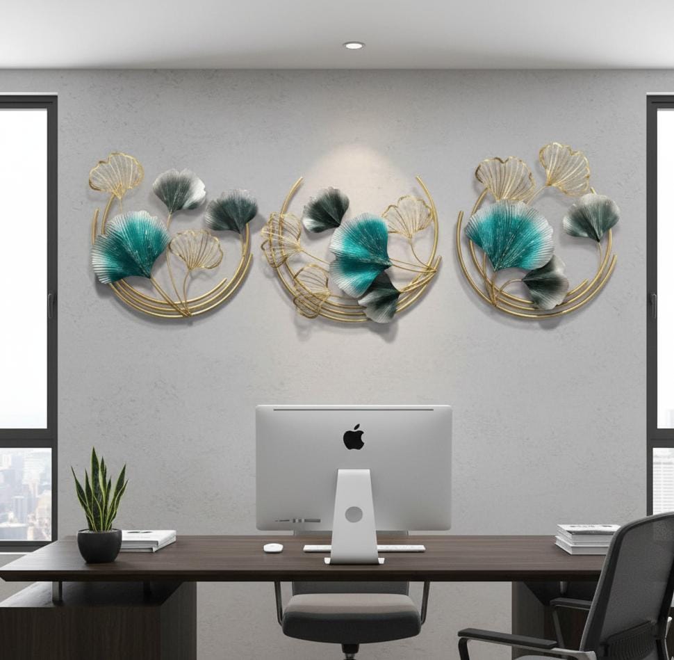 Ginkgo Radiance: Emerald & Gold 3D Metal Wall Sculpture