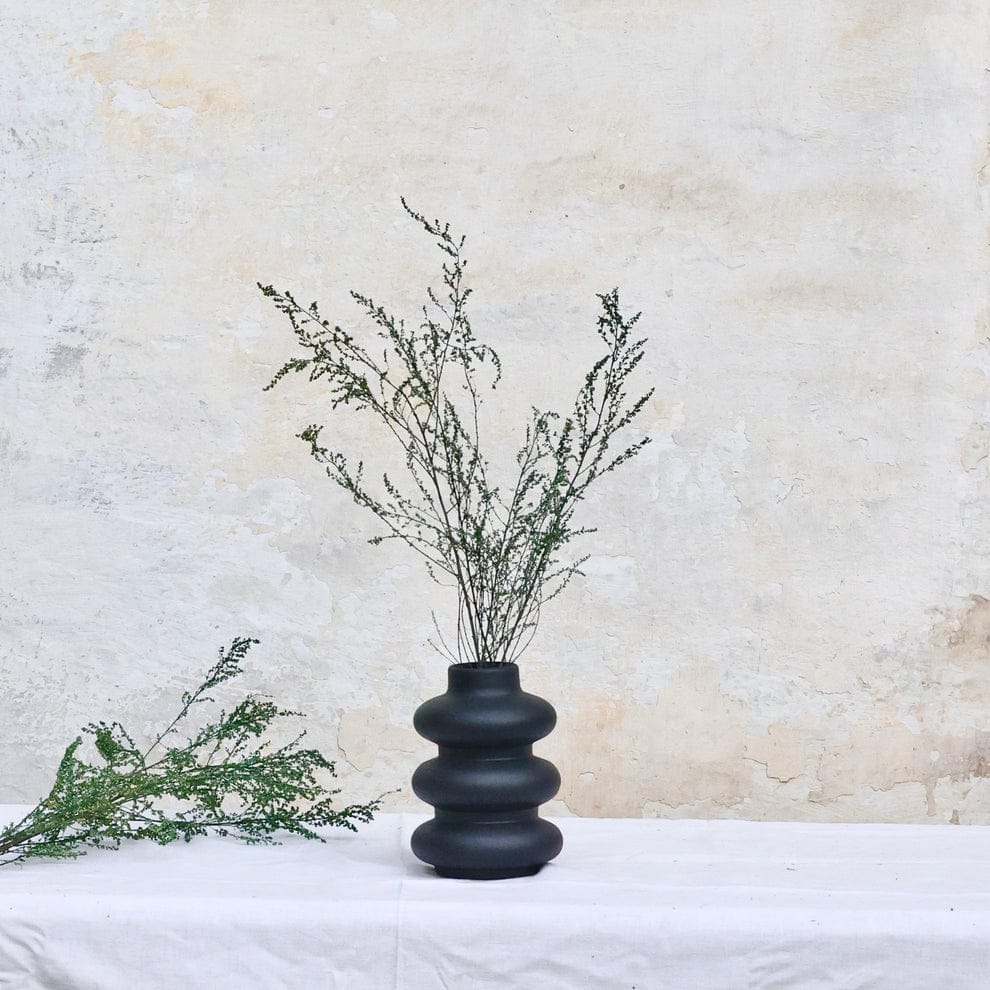 Triple Elegance: Three-Loop Flower Vase- Two Colors