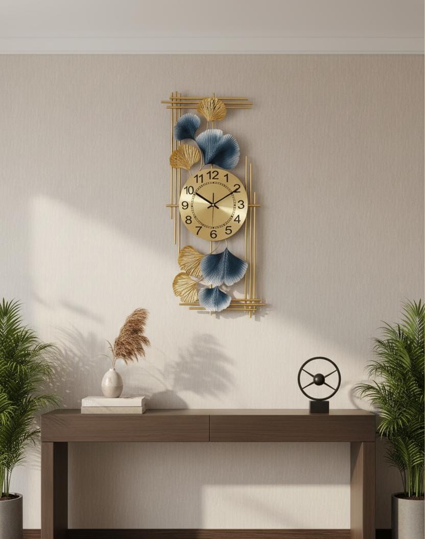 Golden Grace Ginkgo Wall Clock – Luxury Metal Art Timepiece