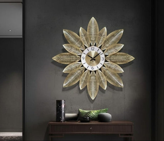 The Sunburst Palm Statement Clock