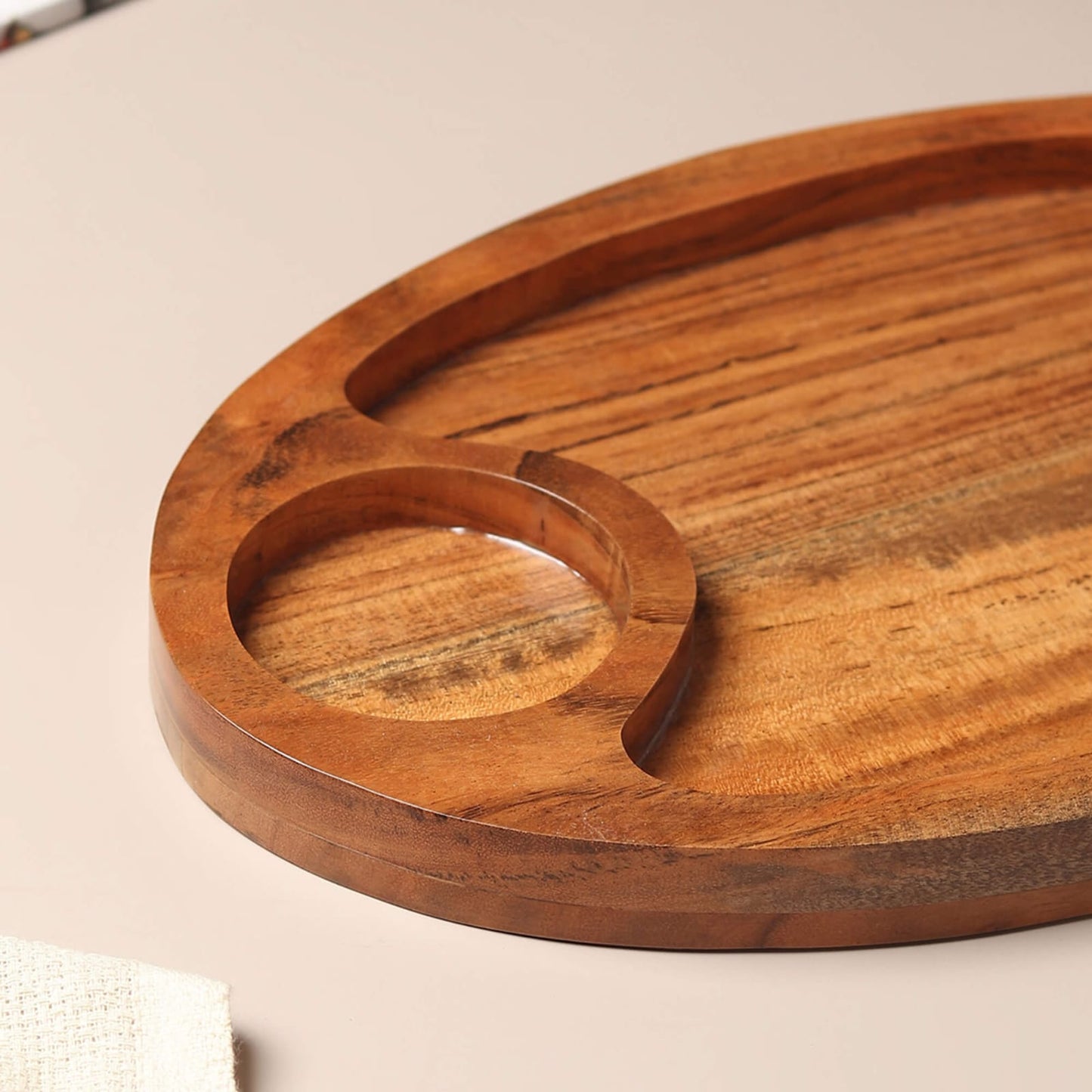 Wooden Serving Platter With Dip