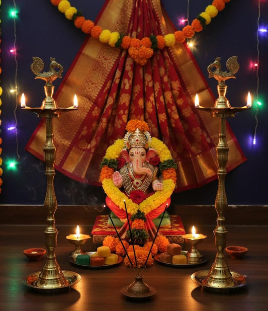 VIRENZA Brass Lamp ANNAM KUTHU VILAKKU Diya Decoration in Festive Season - Multiple Sizes