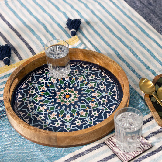 Immersive Blue Mandala Pattern Wooden Serveware