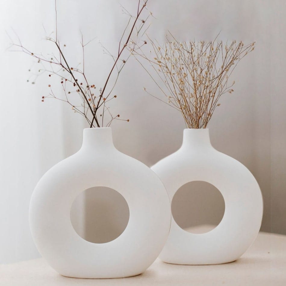 Elegant White Minimalist Ceramic Donut Vase for Home Decor - Multiple Sizes